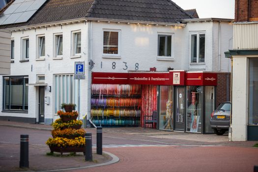 Ontdek de diversiteit van winkels in Tiel: een perfecte mix van traditioneel en modern